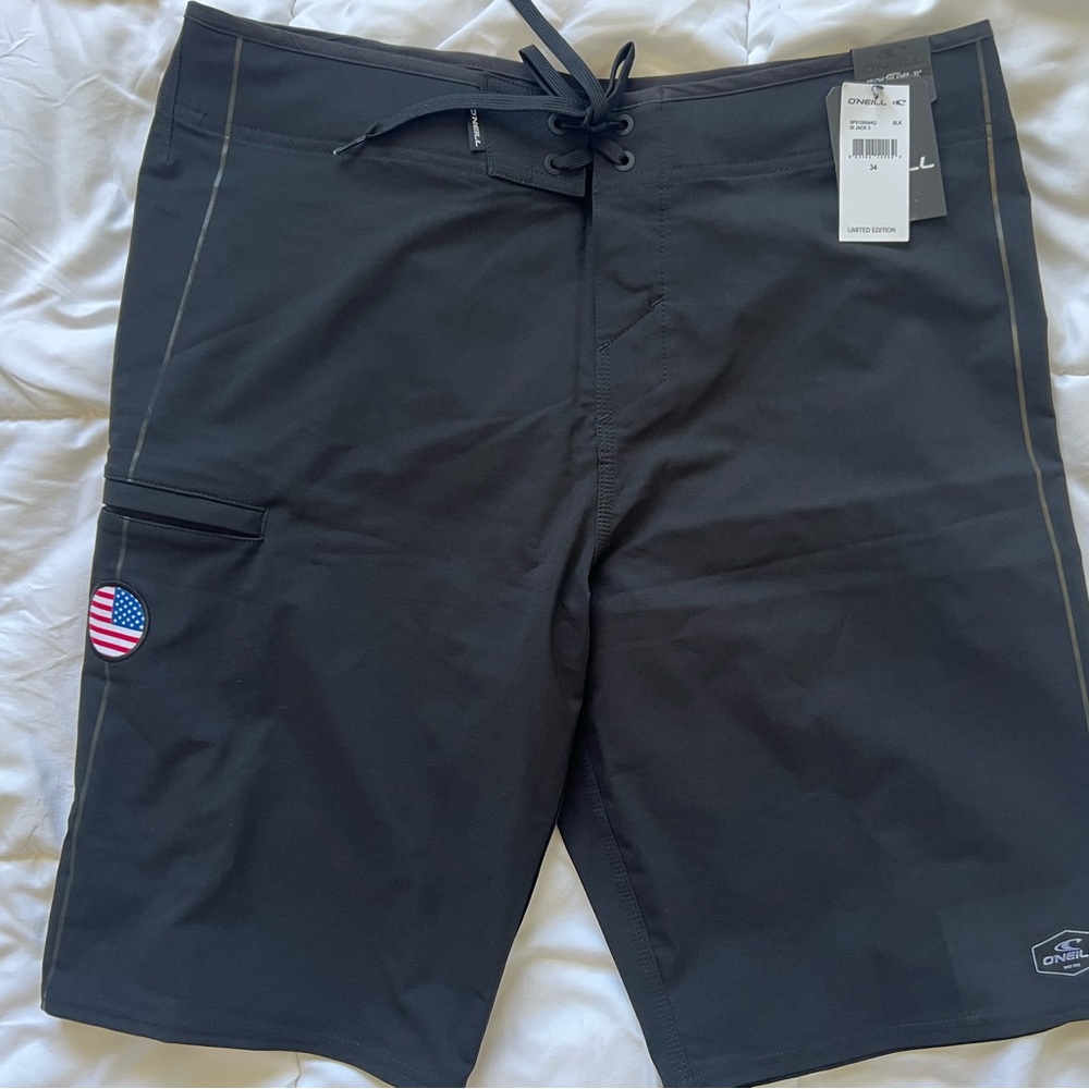NWT O’Neill Men’s Boardshorts with American Flag Size 34